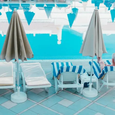 Hollywood Mirage- Los Cristianos Tenerife Διαμέρισμα *